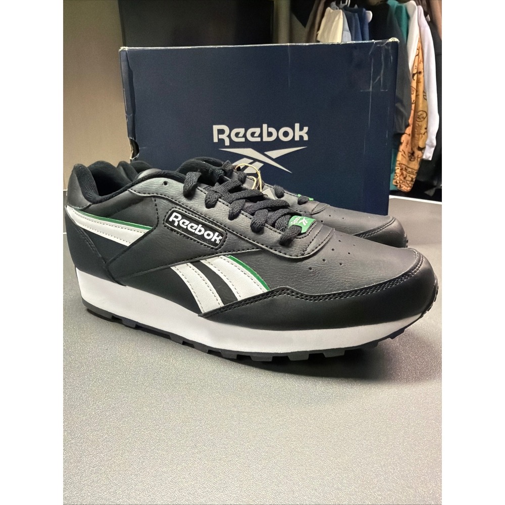 Reebok Rewind Run Men's Black/ White / Green Leather Sneakers Size 9 NWB